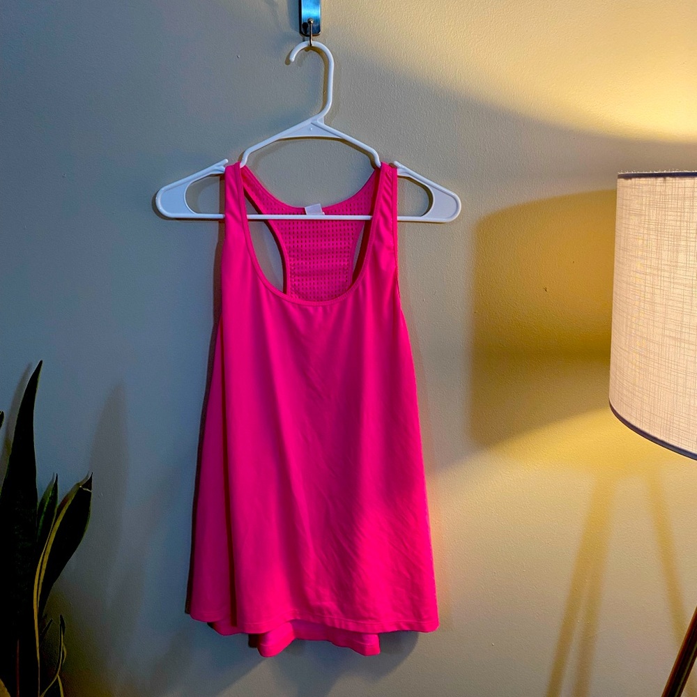 GAP workout tank